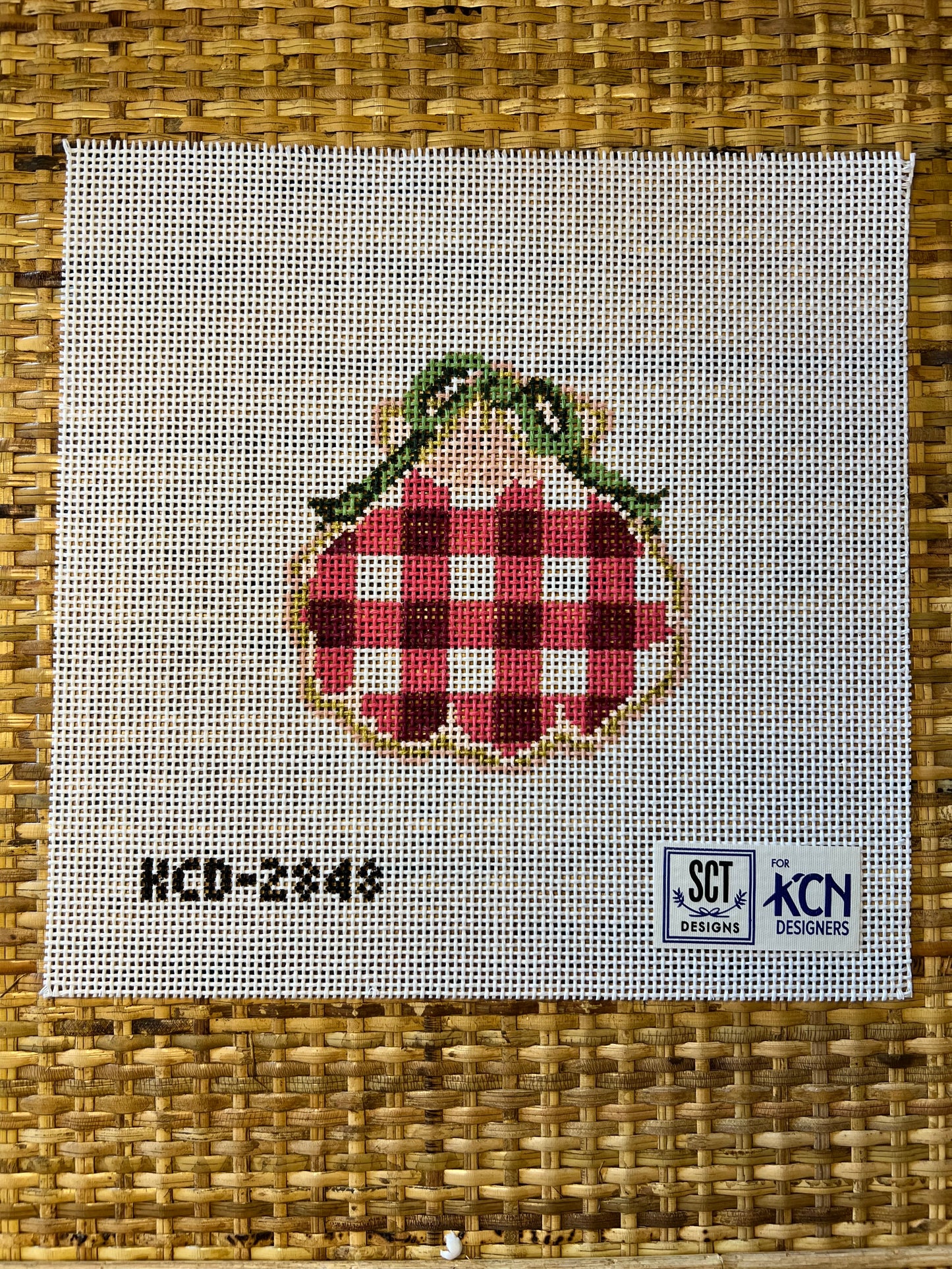 Red Gingham Gilded Scallop