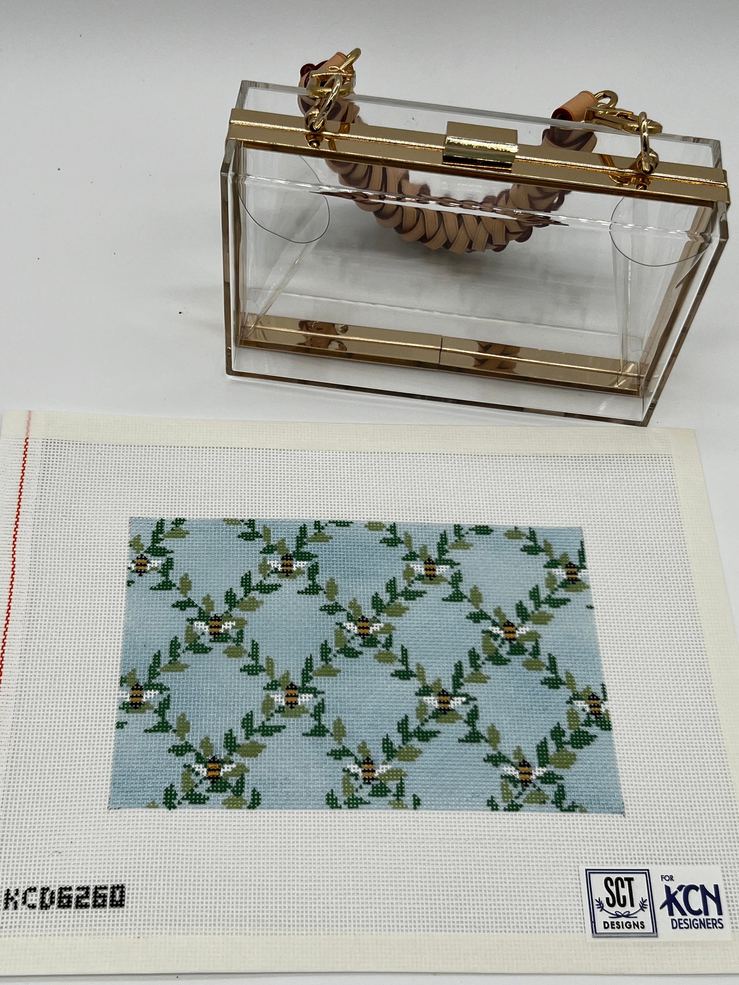 Self-Finishing Canvases