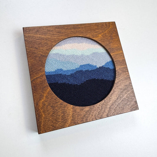 NDLPT: Square Frames for Needlepoint 4" Rounds: Stand-up (add pegs) / Mixed Set of Finishes
