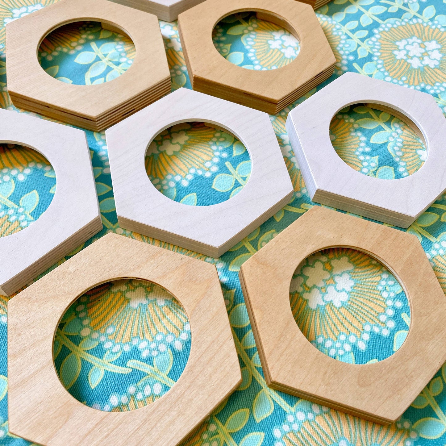 HEXAGON Embroidery Hoop Frame for 4" Hoops: Natural
