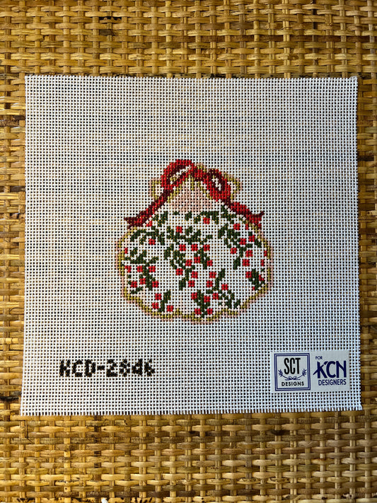 Holiday Vines Gilded Scallop