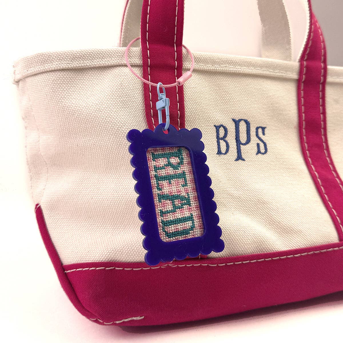 Bag Tag: Small Scallop Rectangle: Pearl White
